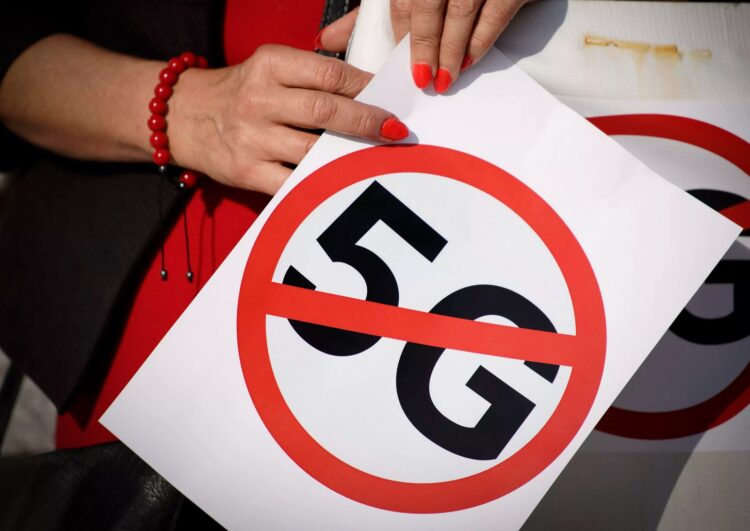 5 Most Popular 5G Technology Myths Debunked - FotoLog